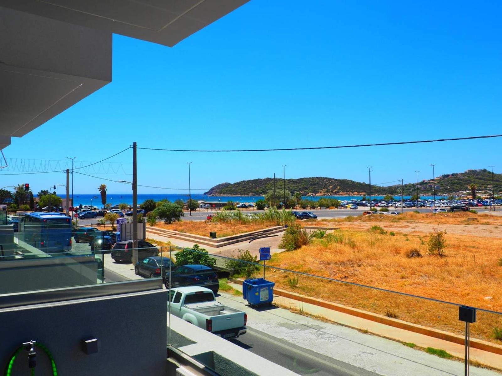 Golden Sand Suites 2 อานาวีซอส ภายนอก รูปภาพ